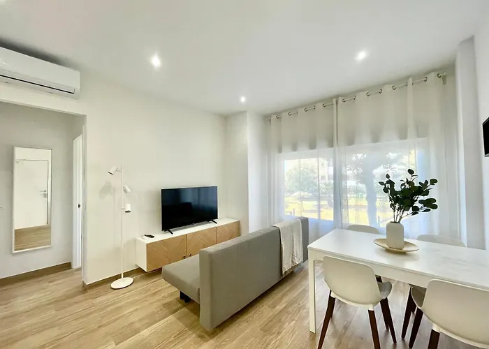 Suncoast Apartments